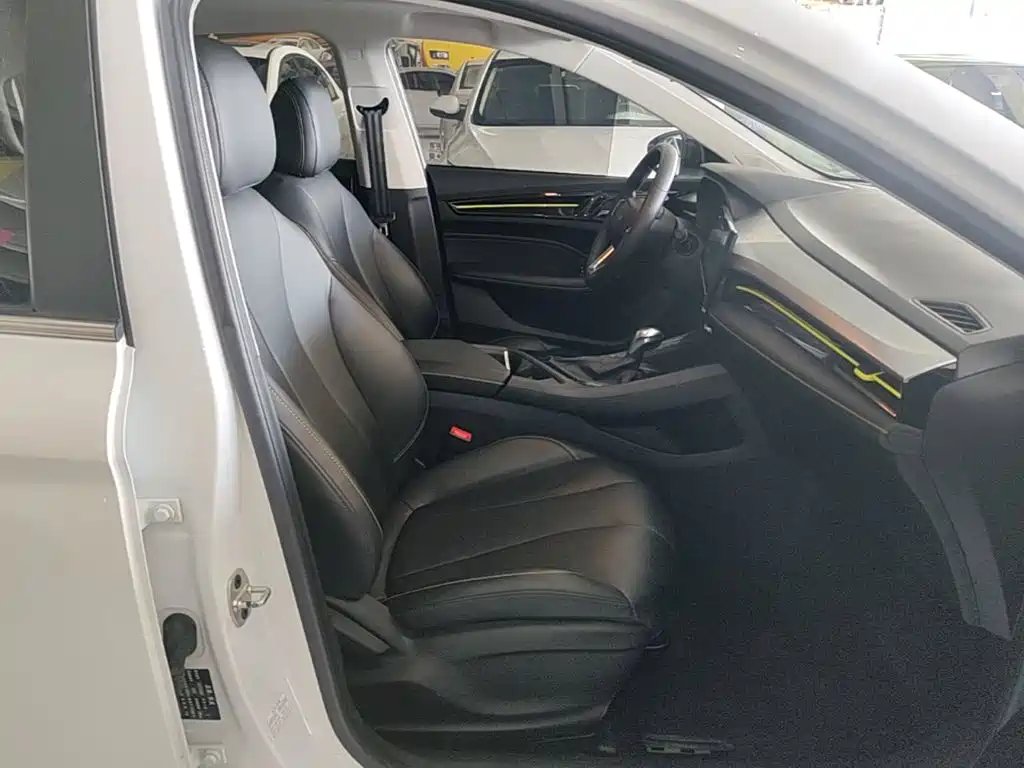 Roewe i5 — миниатюра 25