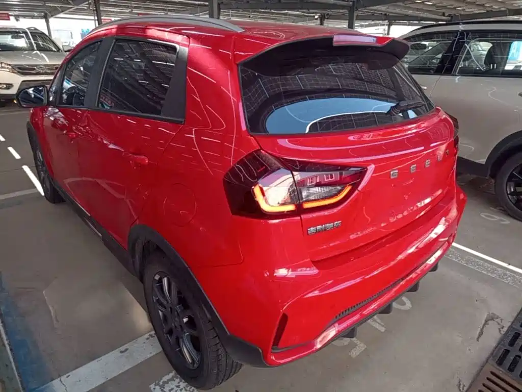 Geely Vision X3 — миниатюра 5