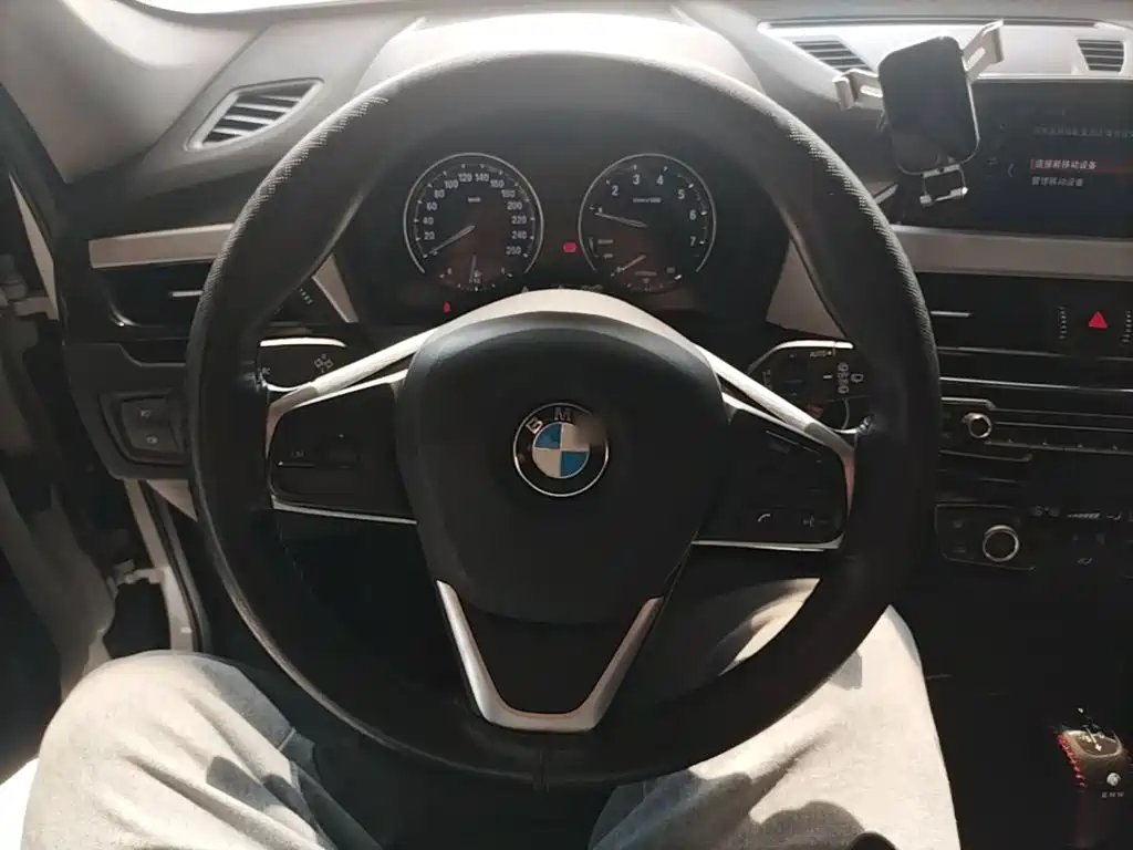 BMW X1 — миниатюра 11