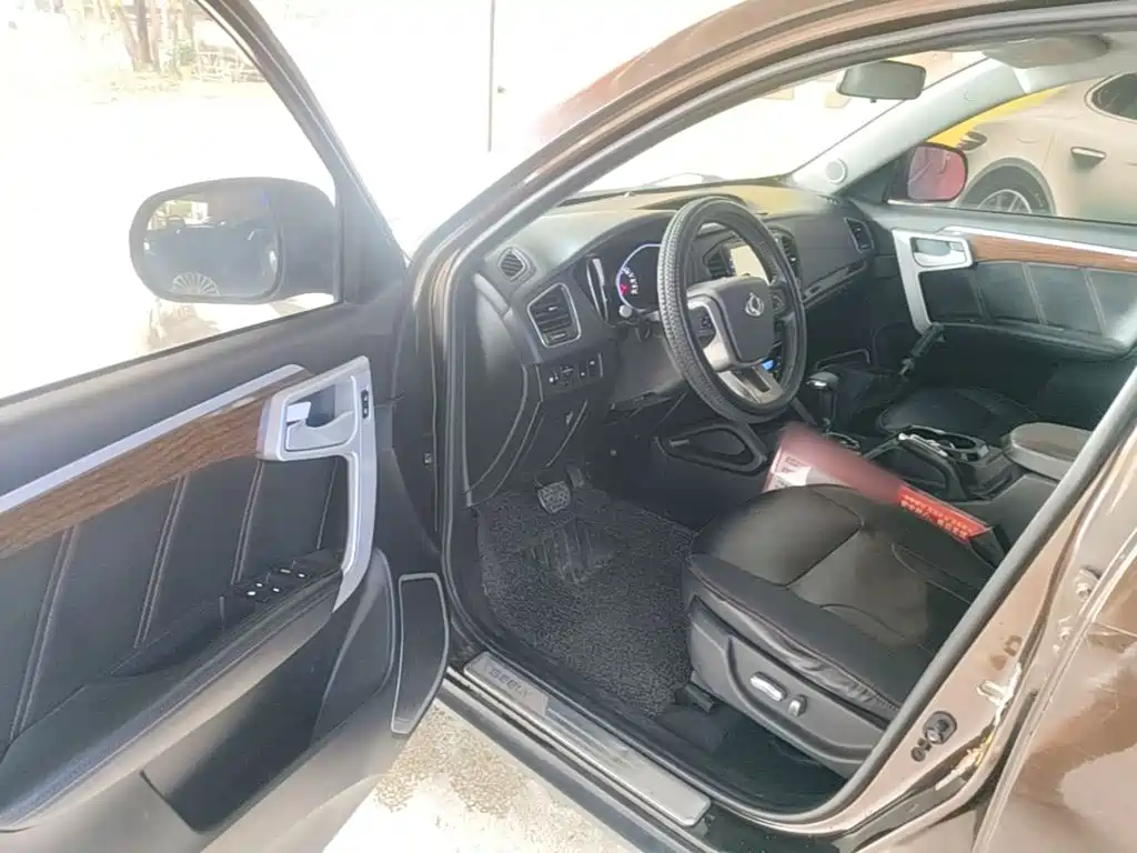 Geely GX7 — миниатюра 16