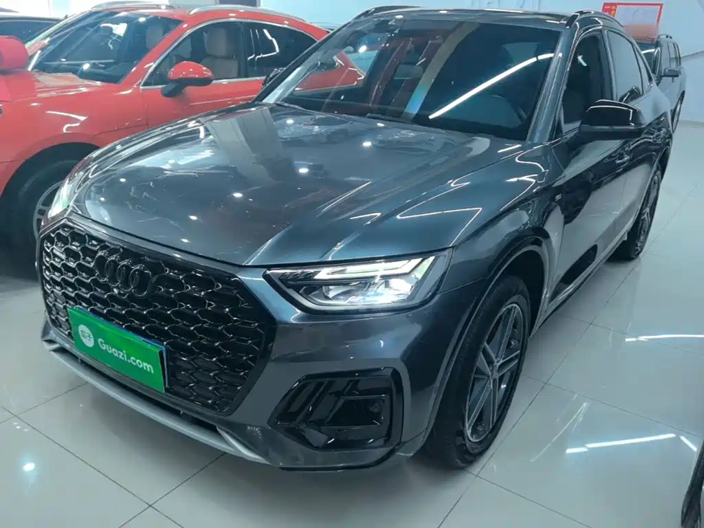Audi Q5L Sportback — миниатюра 2