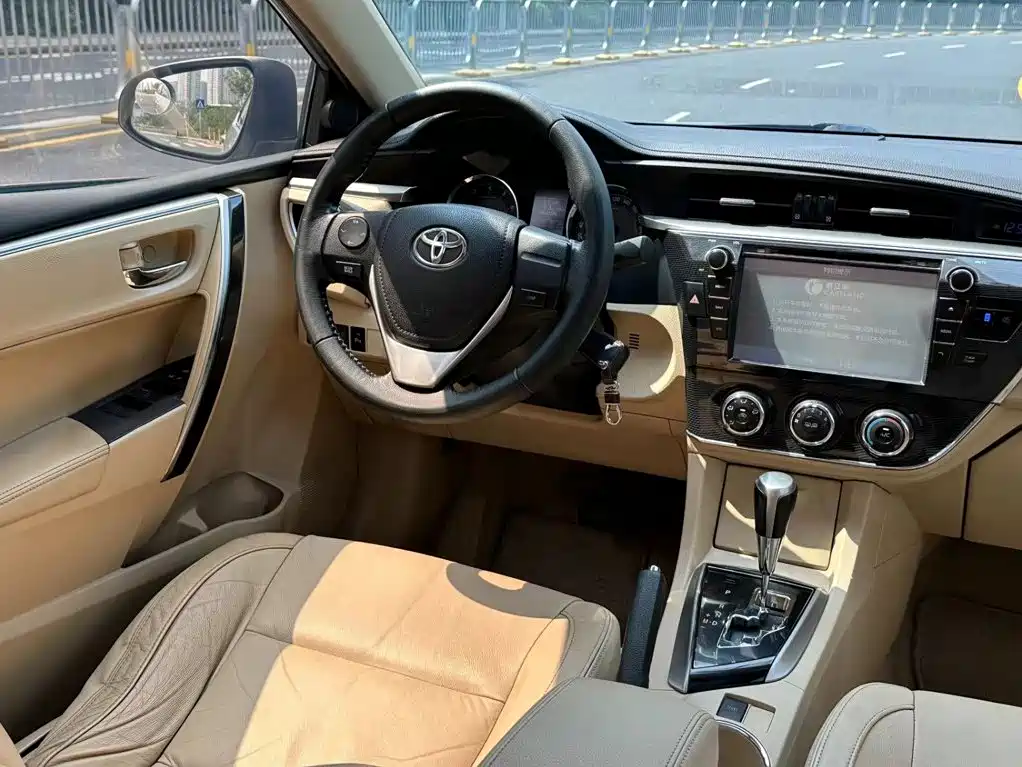 Toyota Corolla — миниатюра 10