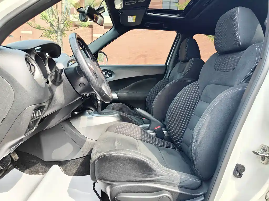 Infiniti ESQ — миниатюра 4