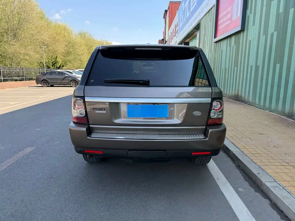 Land Rover Sport — миниатюра 12