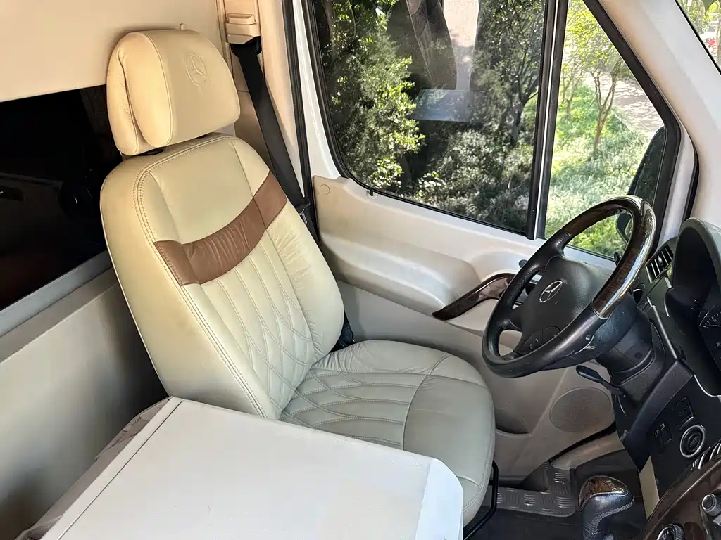 Mercedes-Benz Sprinter — миниатюра 6