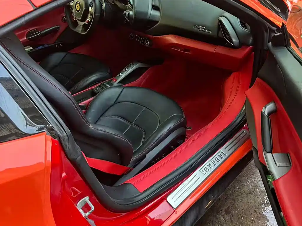 Ferrari 488 — миниатюра 2