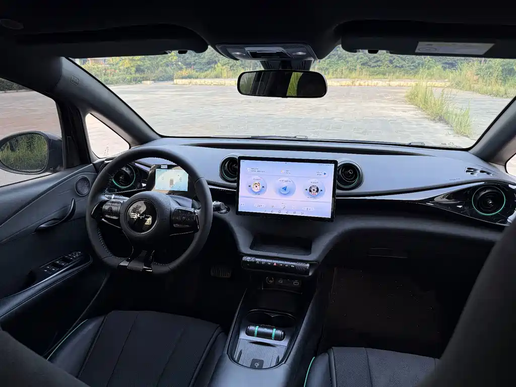 BYD Dolphin — миниатюра 8