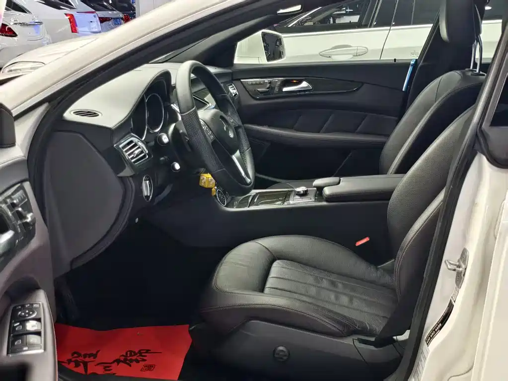 Mercedes-Benz CLS 2012 CLS 300 CGI
