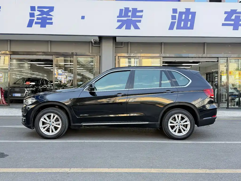 BMW X5 (Import) — миниатюра 4