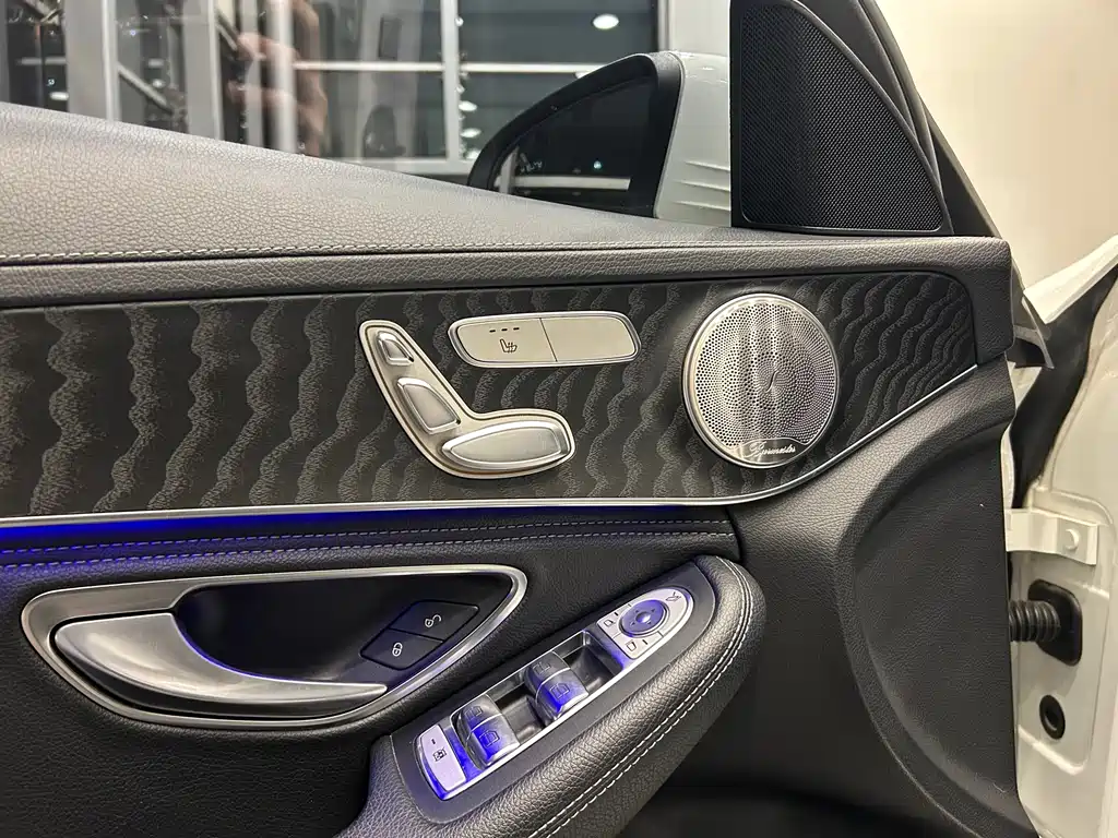 MERCEDES-BENZ C CLASS