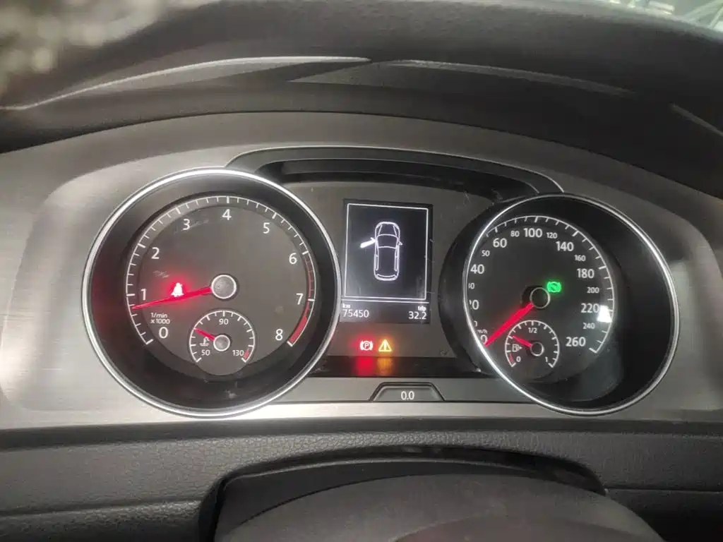Volkswagen Golf — миниатюра 12