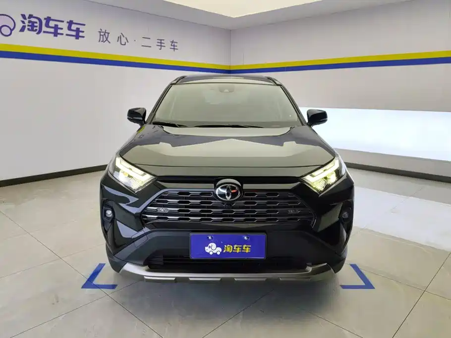 Toyota RAV4 — миниатюра 2