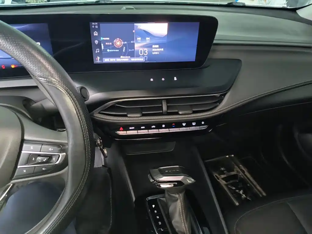 Buick Verano — миниатюра 13