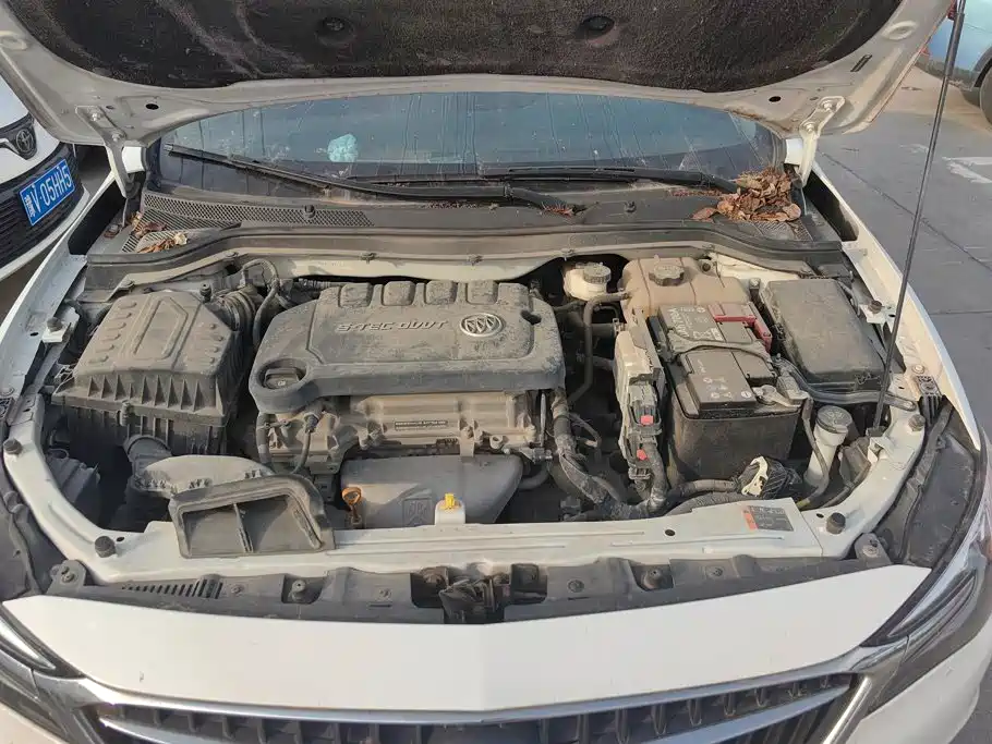 Buick Excelle — миниатюра 10