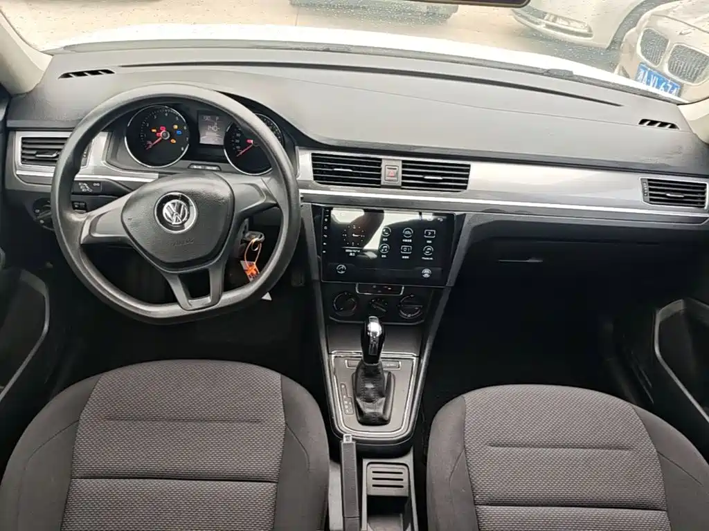 Volkswagen Bora — миниатюра 10