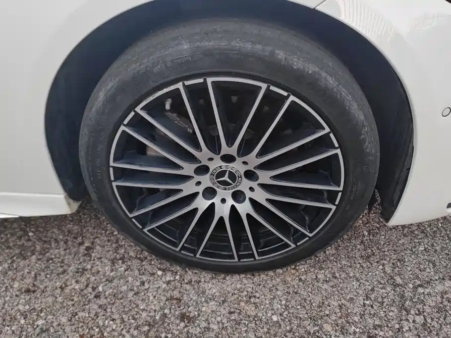 Mercedes-Benz C-Class — миниатюра 6