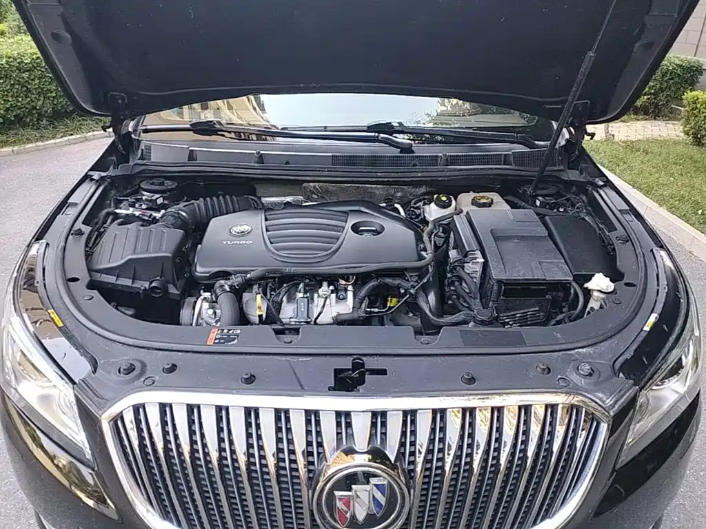 Buick LaCrosse — миниатюра 20