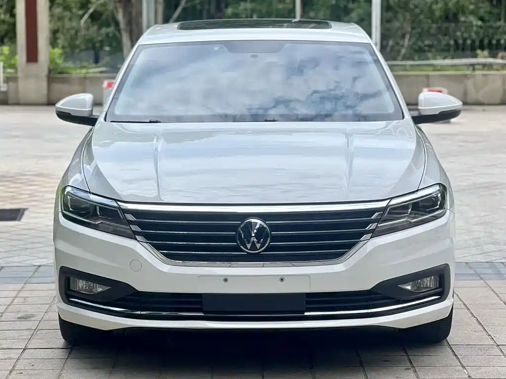 Volkswagen Lavida — миниатюра 2