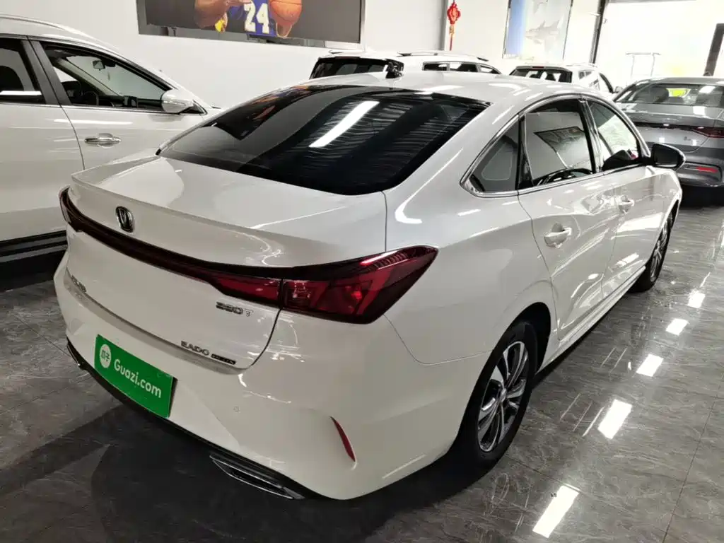 Changan Eado — миниатюра 7