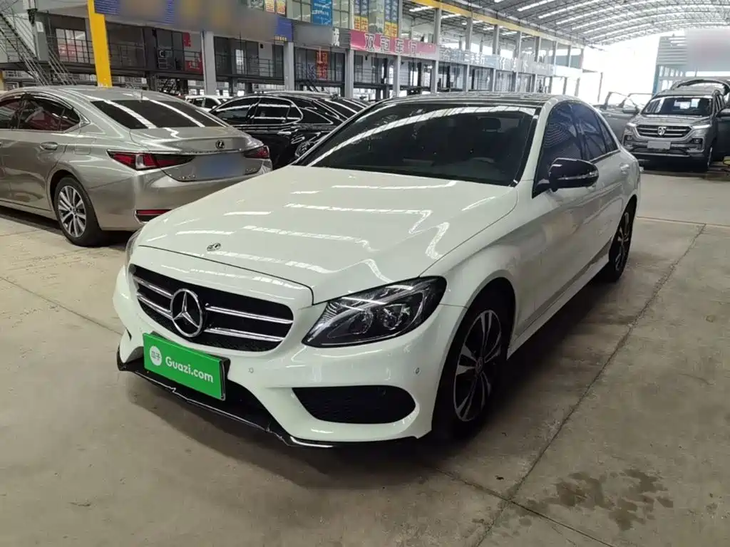 Mercedes-Benz C-Class — миниатюра 2