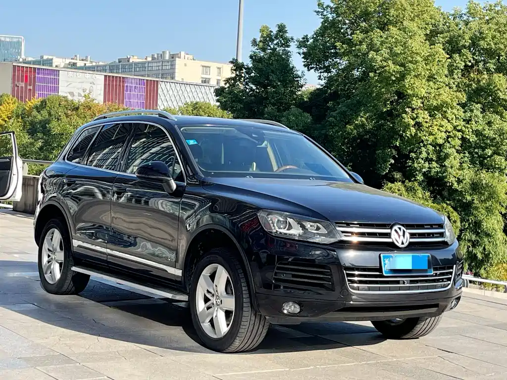 Volkswagen Touareg — миниатюра 3
