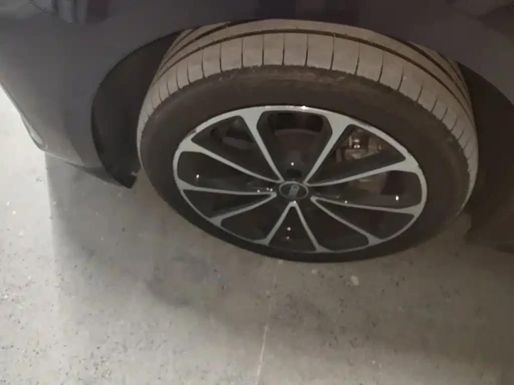 Audi A5L — миниатюра 21