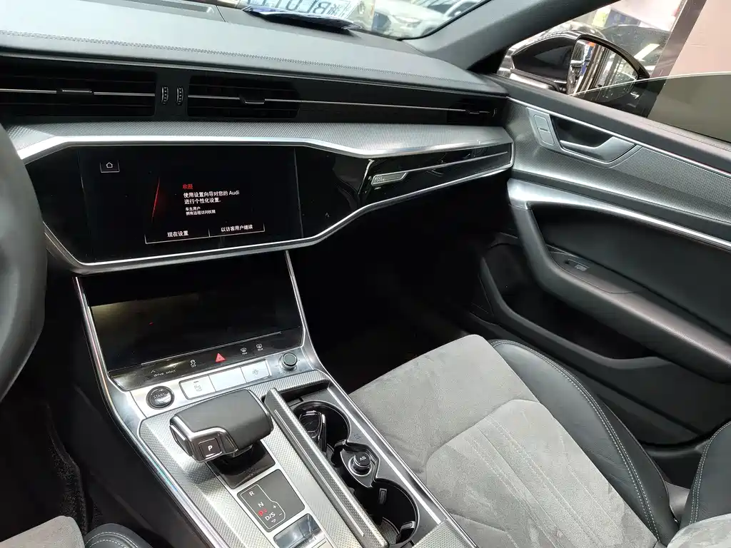 Audi A6L — миниатюра 5