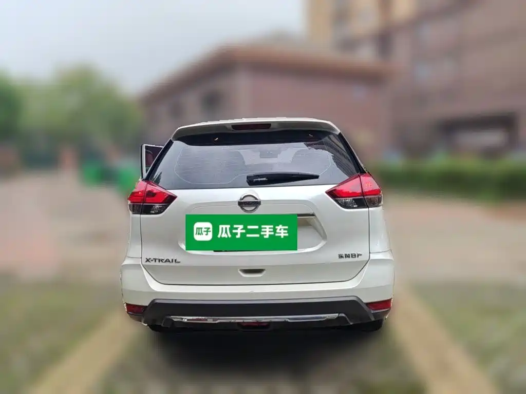 Nissan X-Trail — миниатюра 5