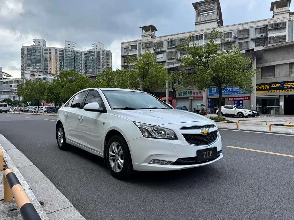 Chevrolet Cruze — миниатюра 3