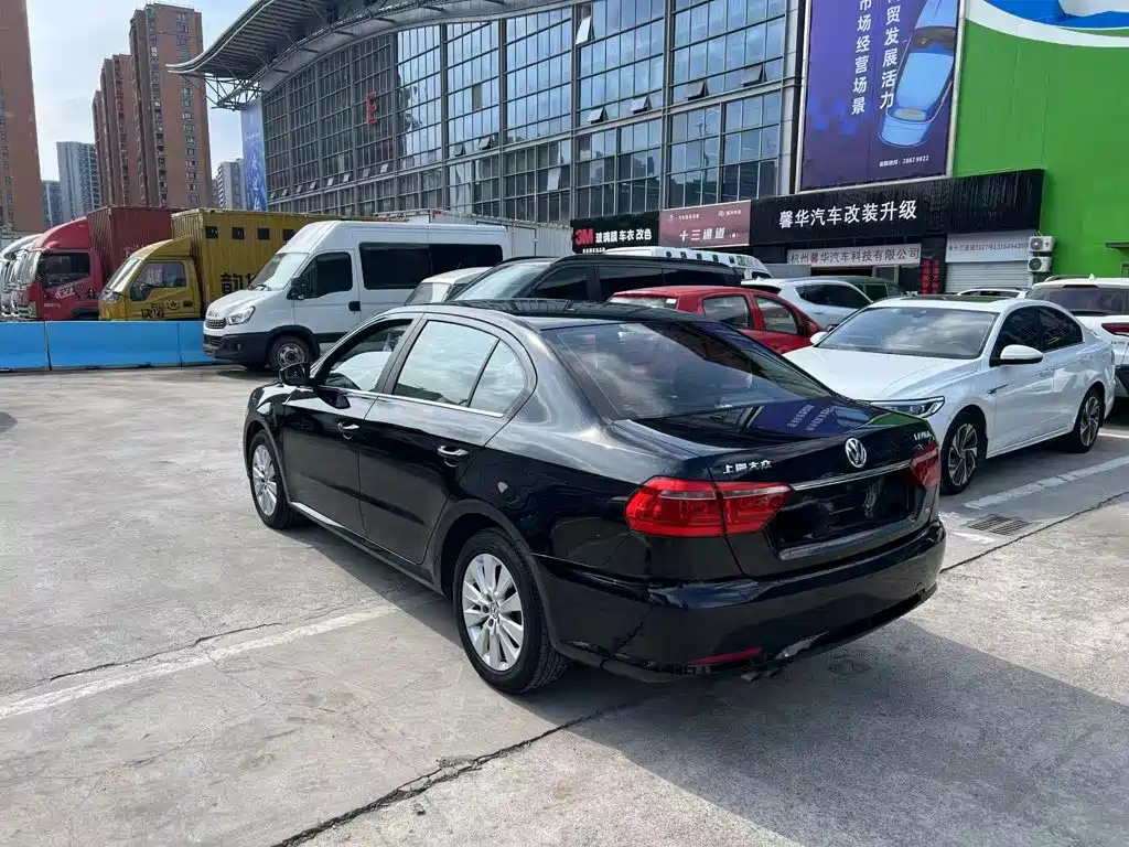 Volkswagen Lavida — миниатюра 3