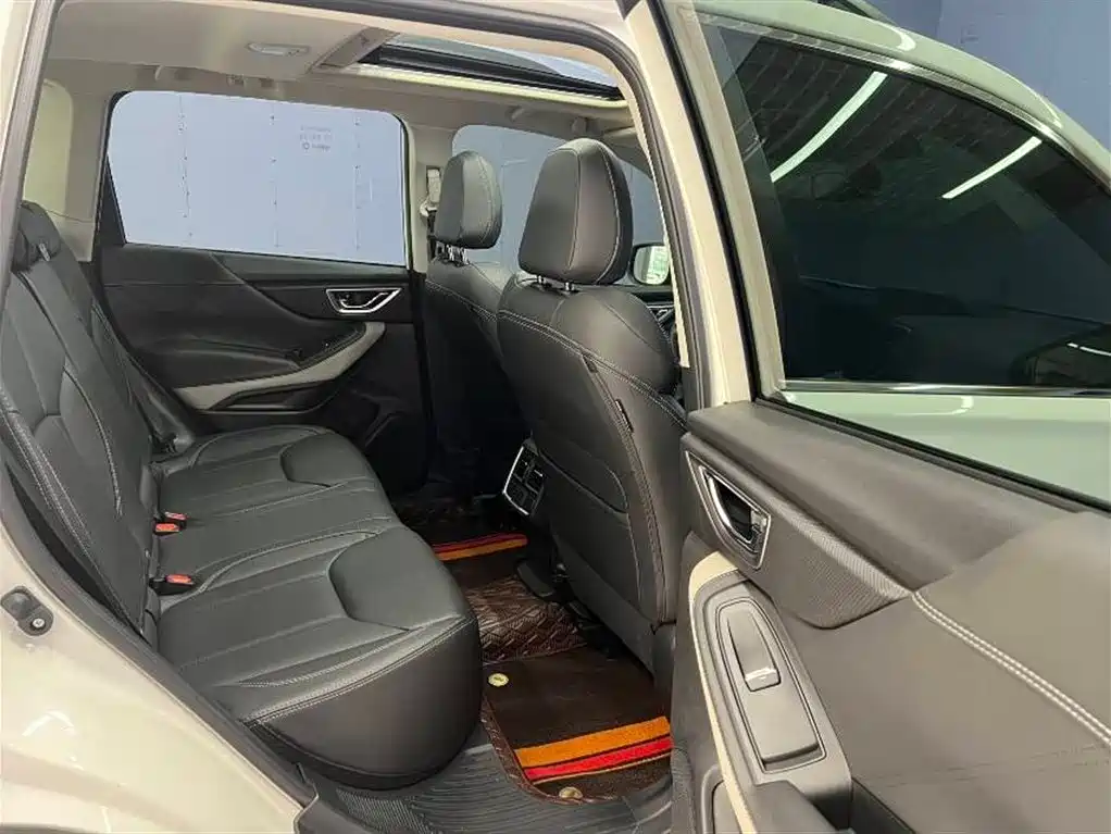 Subaru Forester 2022 2.0i AWD Luxury EyeSight