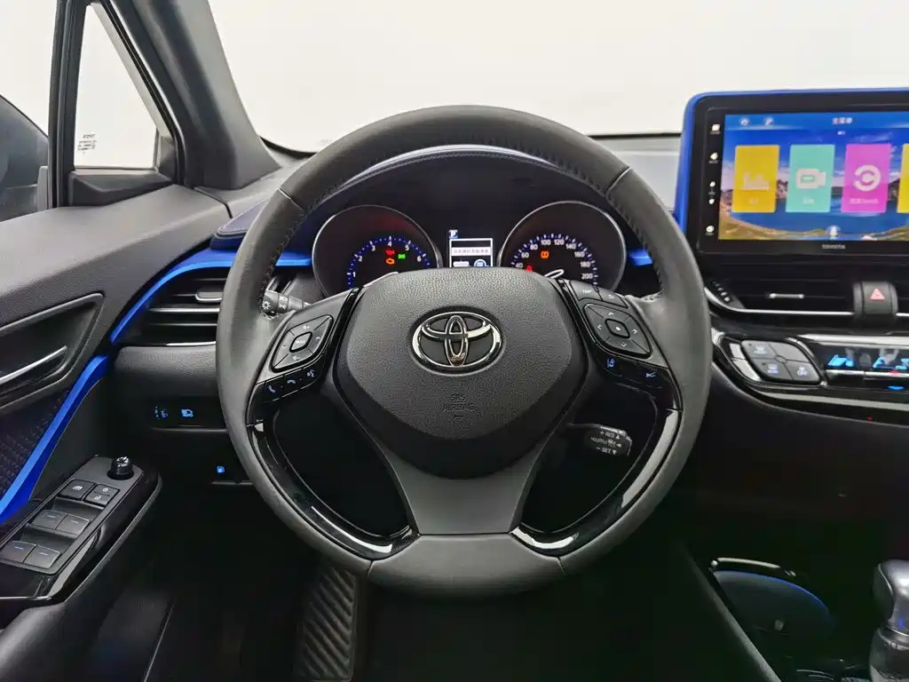 Toyota IZOA — миниатюра 11