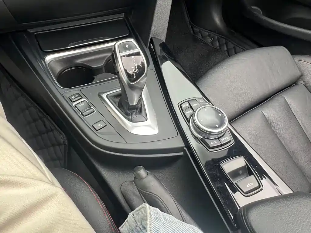 BMW 4 Series — миниатюра 12