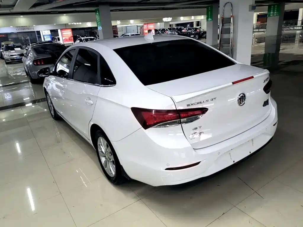 Buick Excelle — миниатюра 5