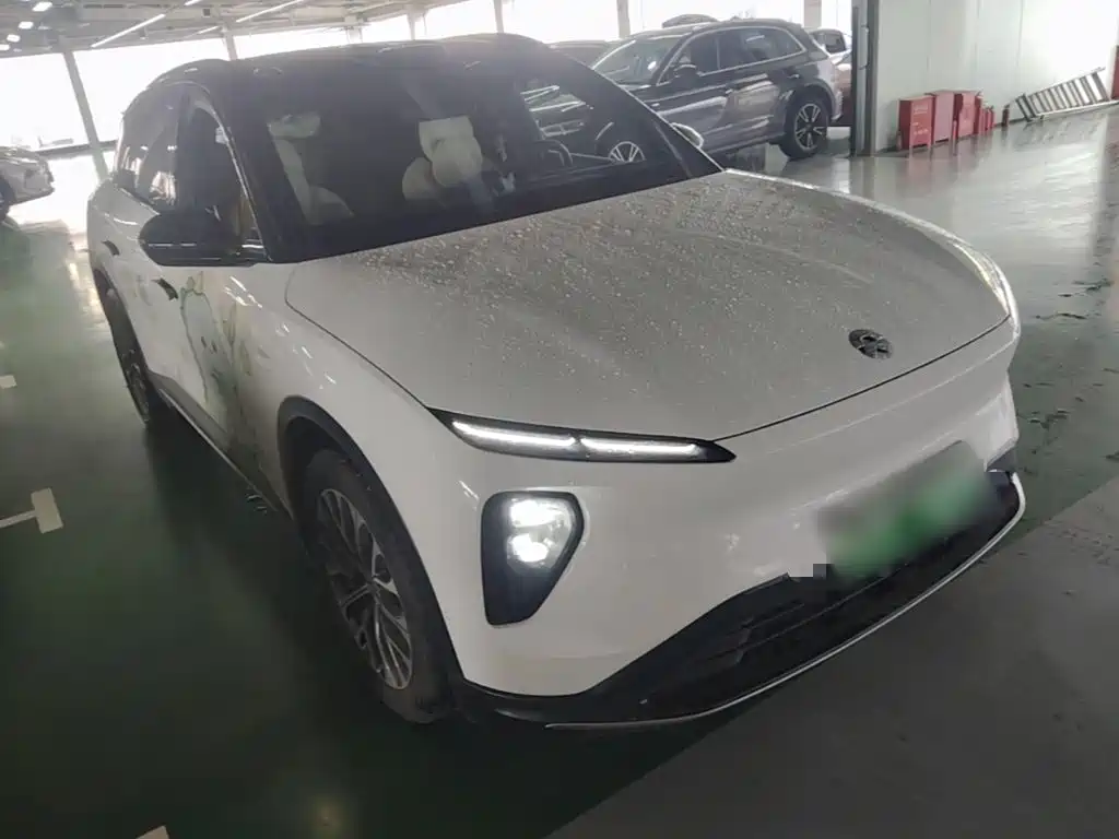 NIO ES6 — миниатюра 4