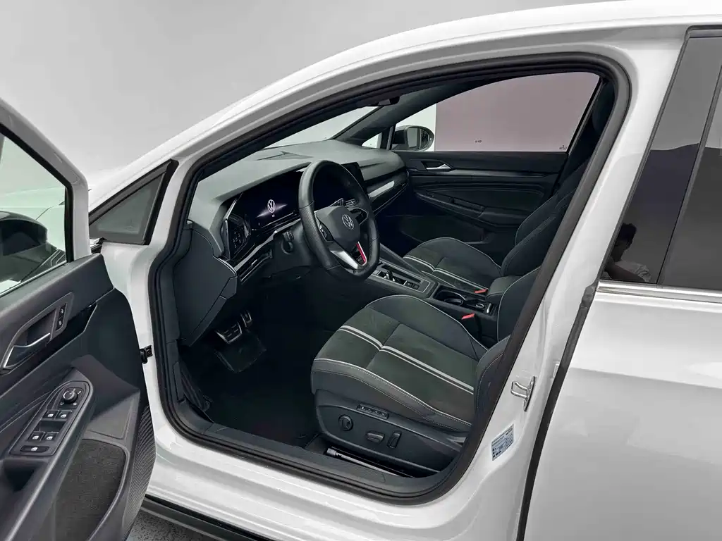 Volkswagen Golf — миниатюра 9