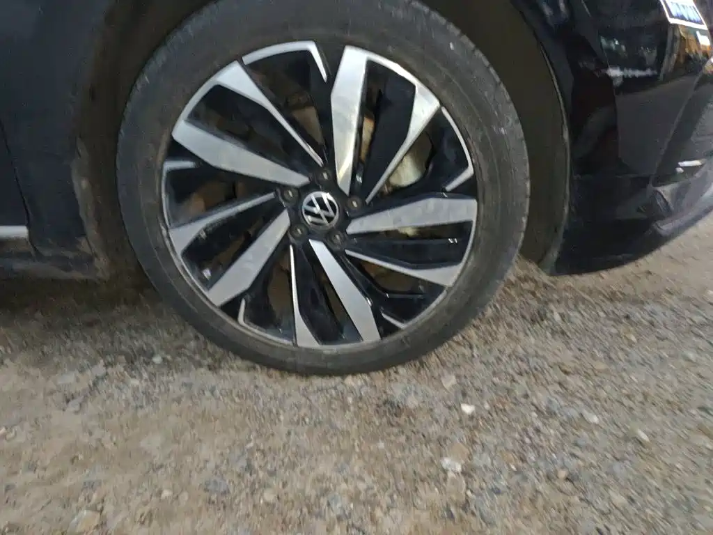 Volkswagen Passat — миниатюра 8