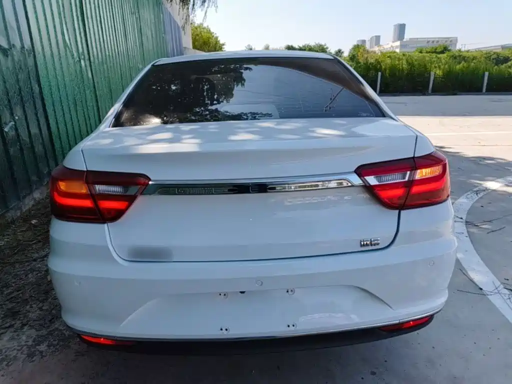 Geely Vision — миниатюра 6
