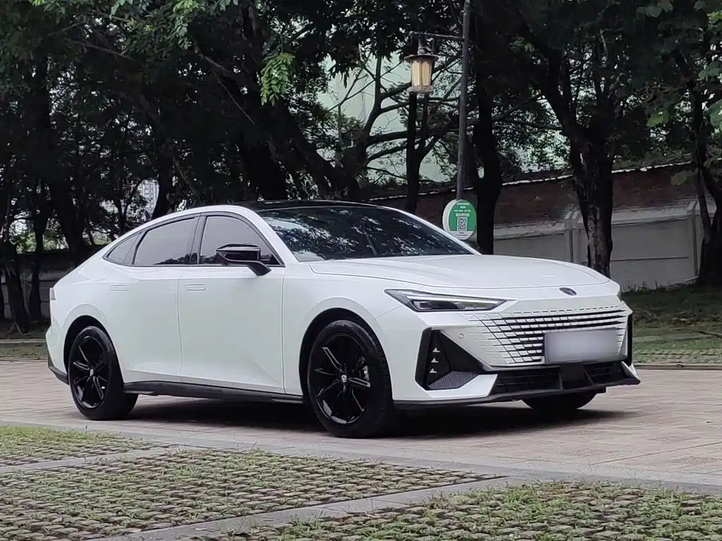 Changan UNI-V — миниатюра 7