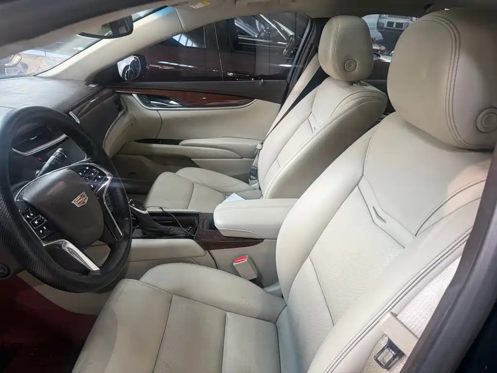 Cadillac XTS 2017 28T Elite