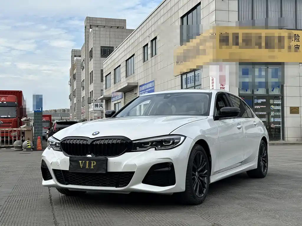 BMW 3 Series 2021