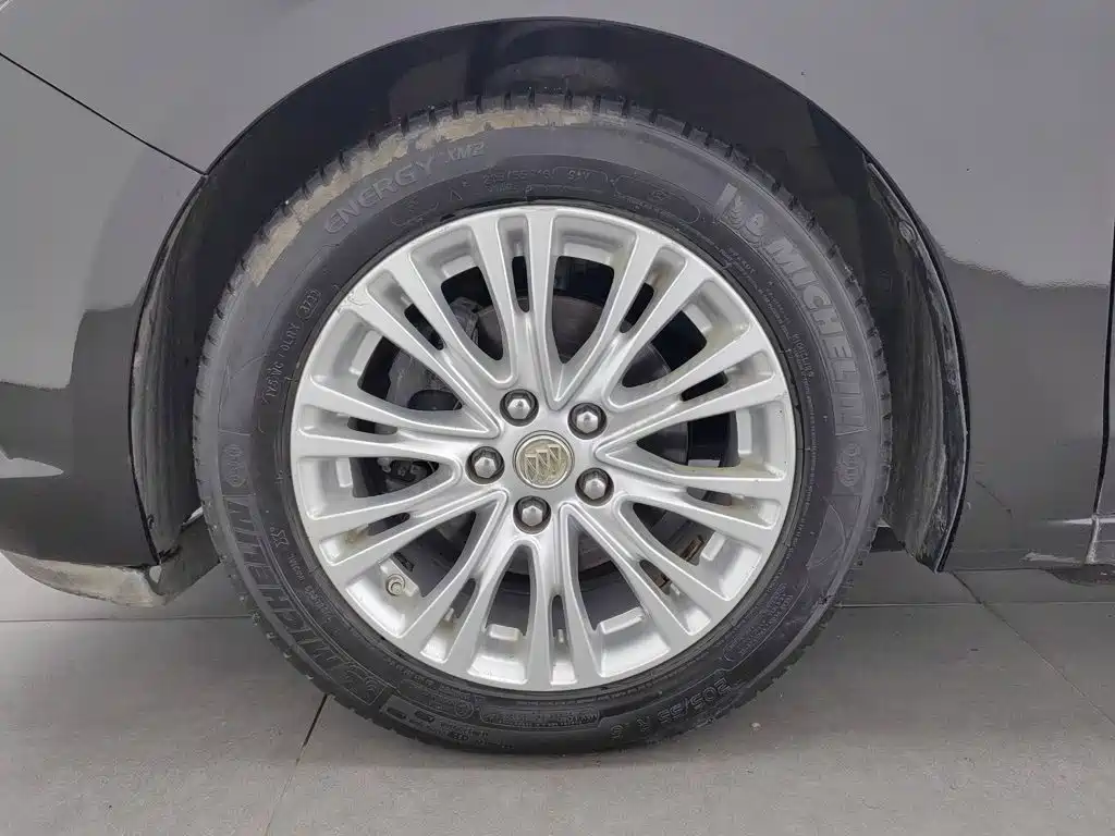 Buick Excelle — миниатюра 17