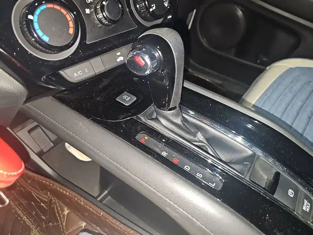 Honda Vezel — миниатюра 15