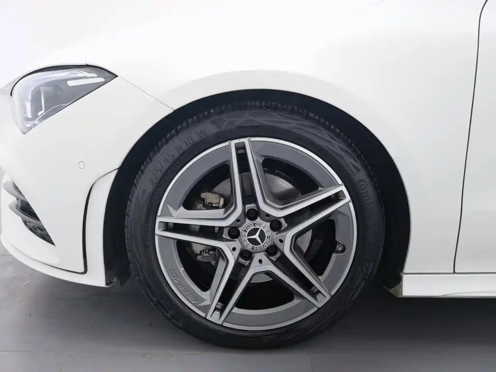 Mercedes-Benz CLA (Import) — миниатюра 17