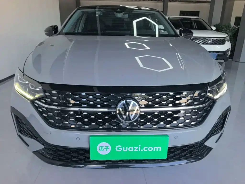 Volkswagen Lavida — миниатюра 3