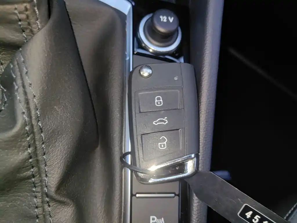 Volkswagen Sagitar — миниатюра 9