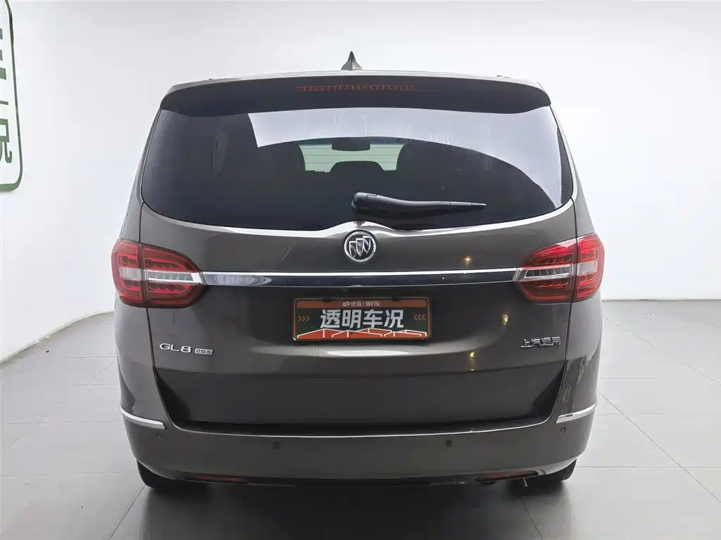 Buick GL8 2017 25S Luxury V