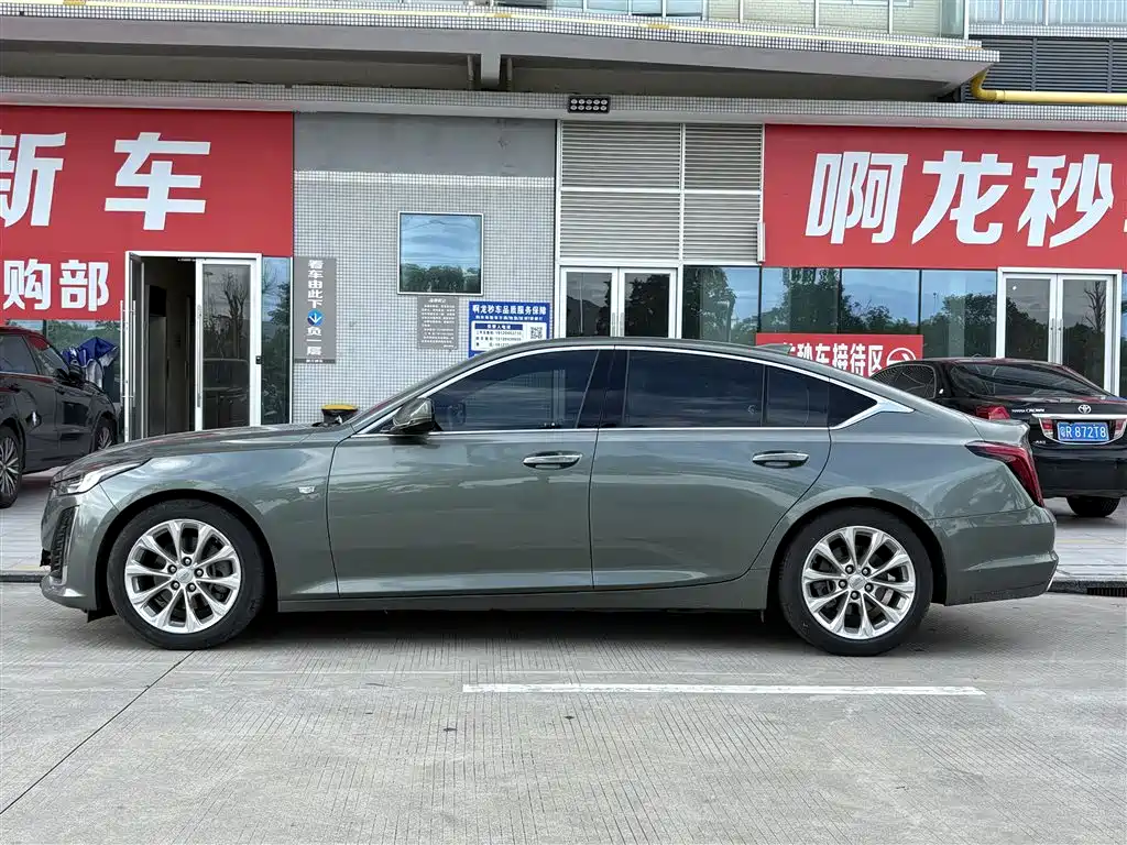 Cadillac CT5 — миниатюра 3