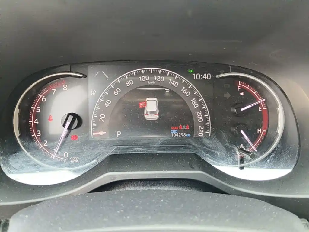 Toyota RAV4 — миниатюра 12