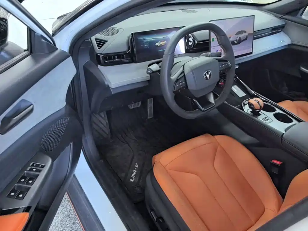 Changan UNI-V — миниатюра 16